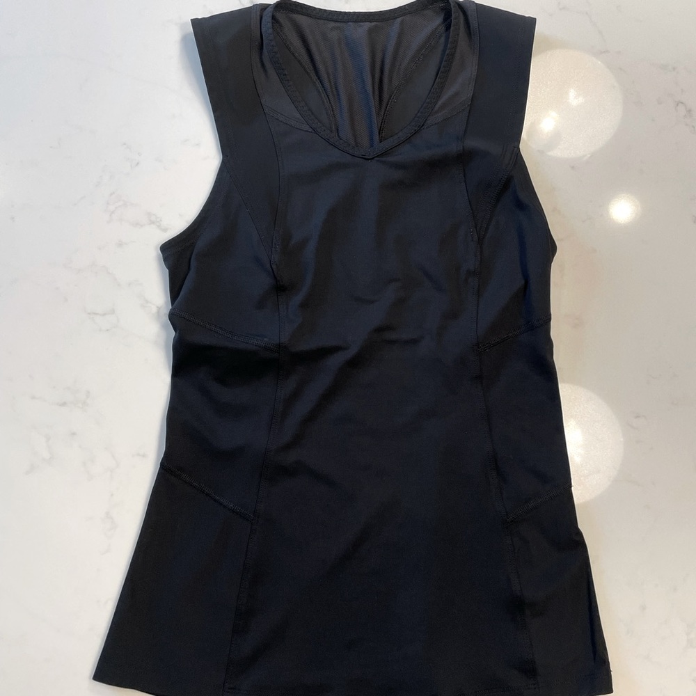 Lululemon Black Sleeveless Tank, Size 6